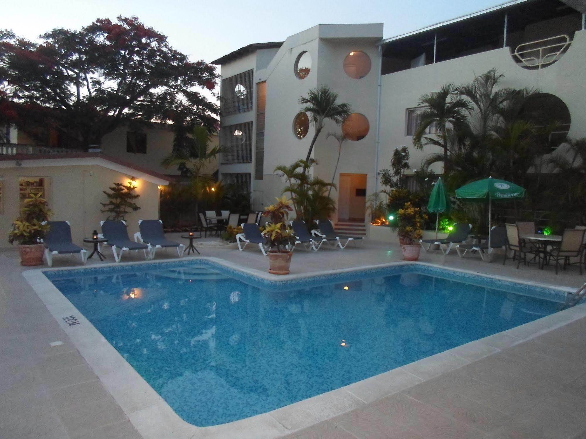 Hotel Don Andres Сосуа Экстерьер фото